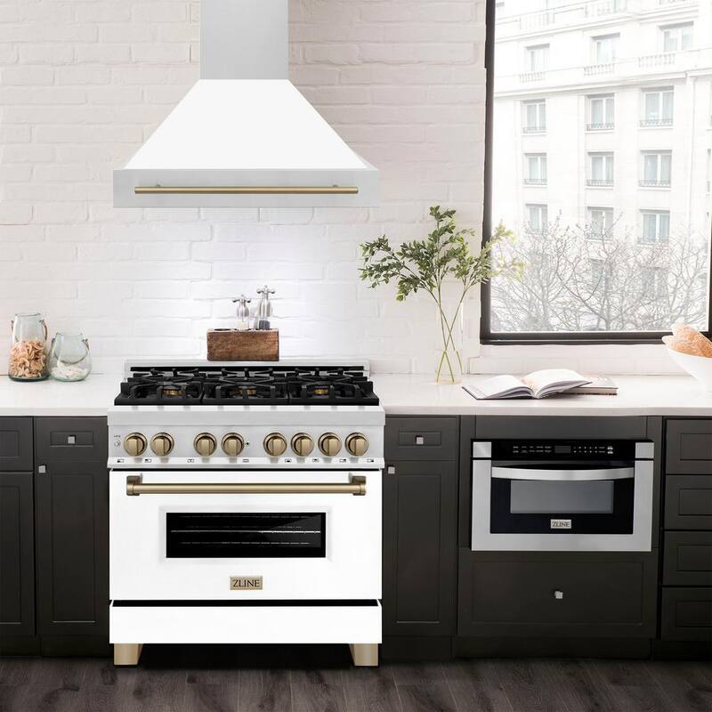 36 in. 700 CFM Ducted Wall Mount Range Hood in Stainless Steel V80504