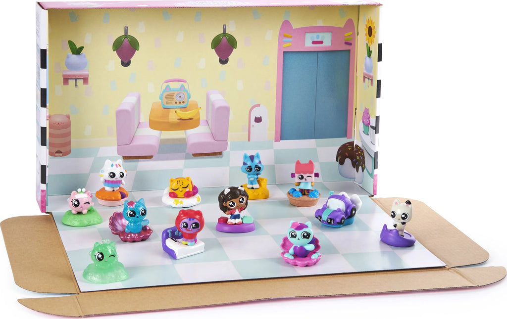 12-Pack Mini Figures Q88444