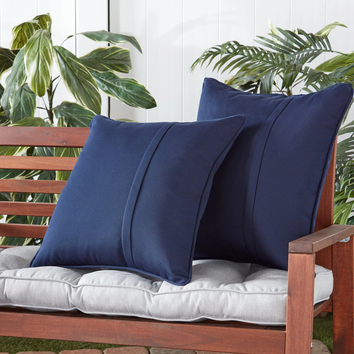 Red Sunbrella Fabric Outdoor Throw Pillow 2-Pack X3529