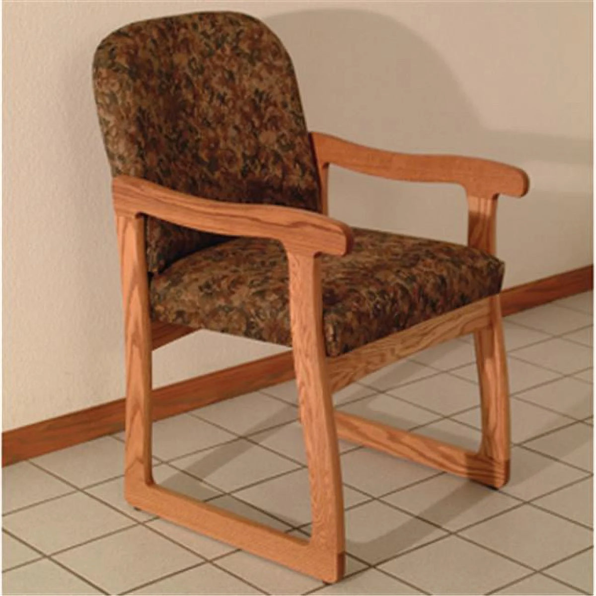Medium Oak Guest Chair N459529