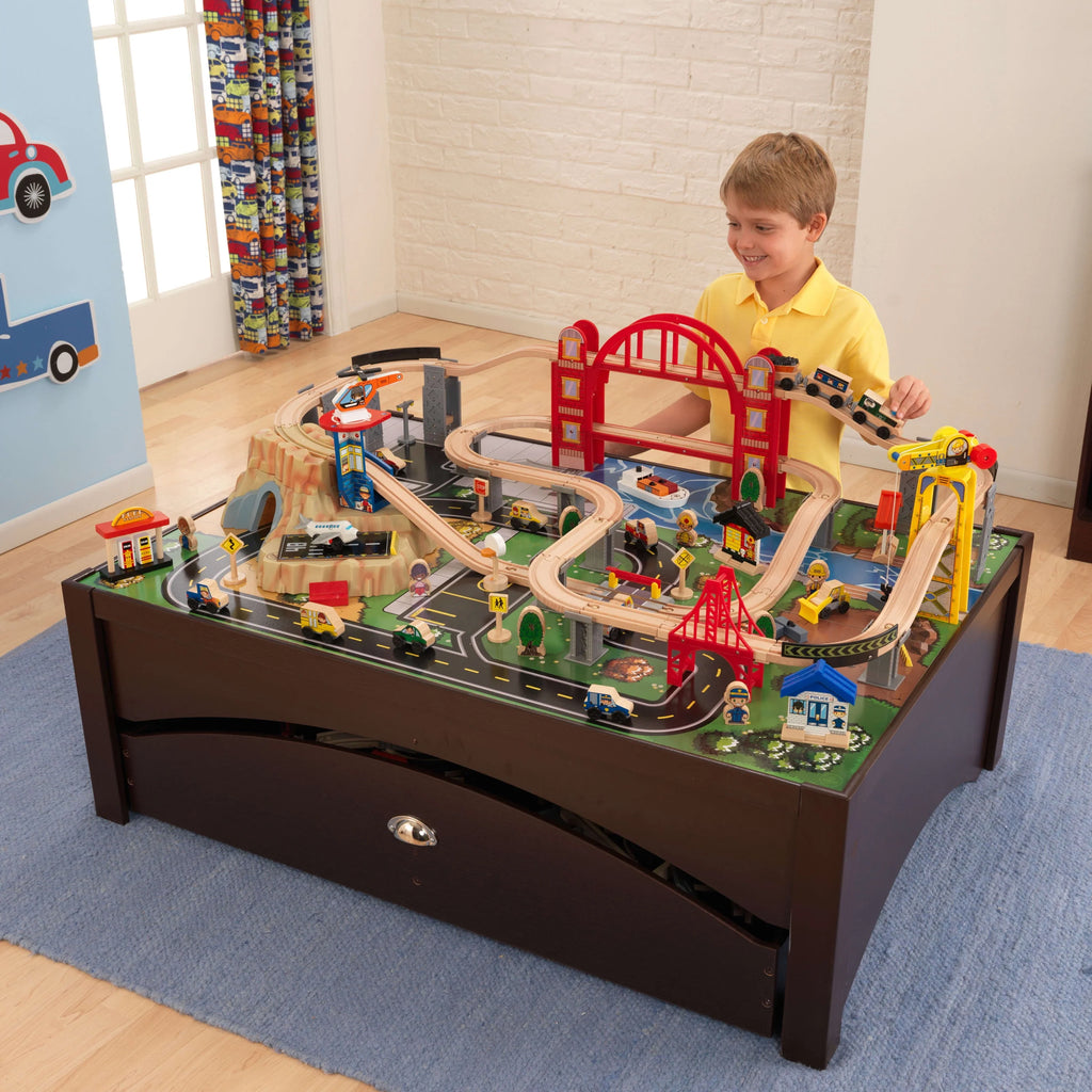 Wooden Train Set and Train Table with 100 Accessories Z951293
