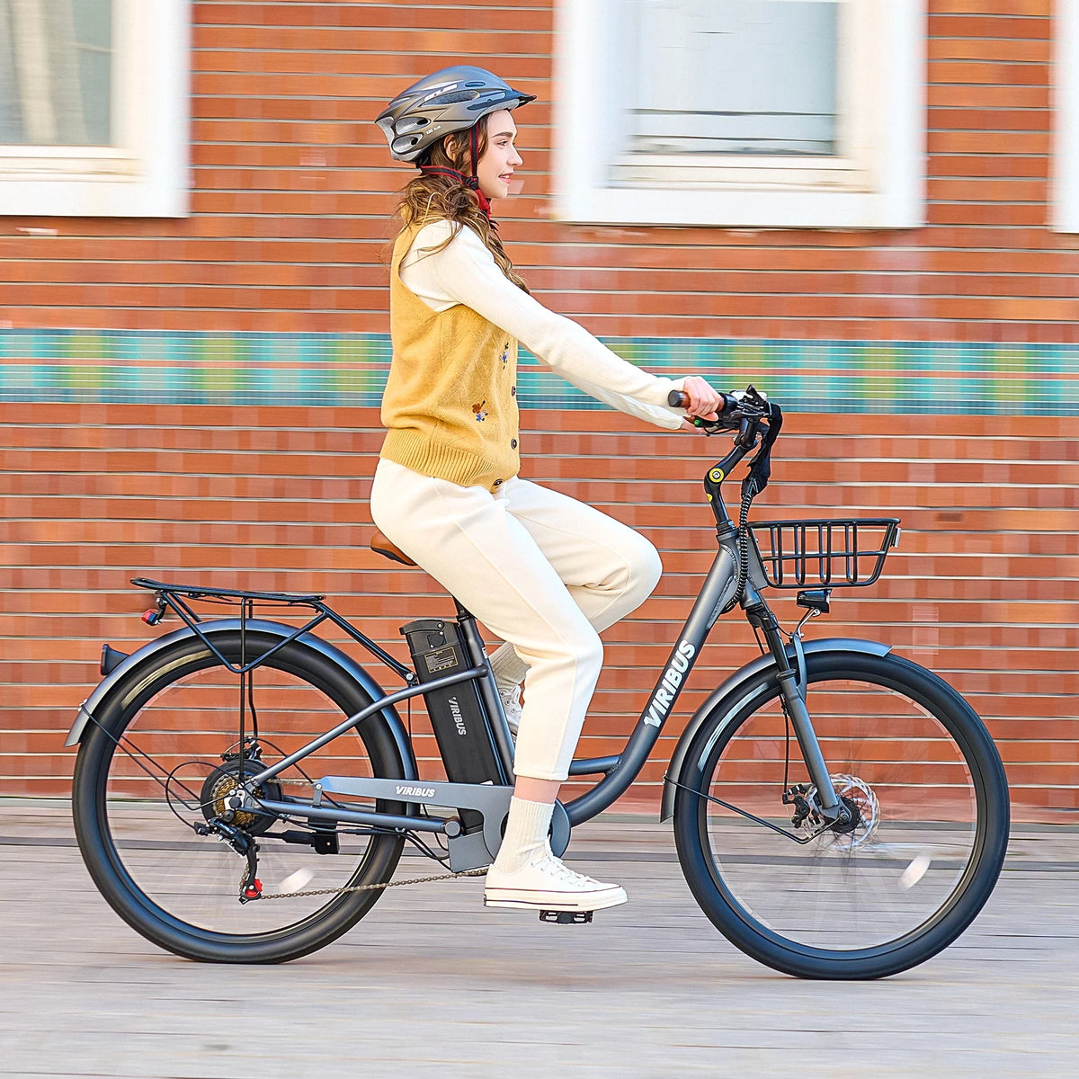 Electric Bike 7 Speed 20mph Black X744