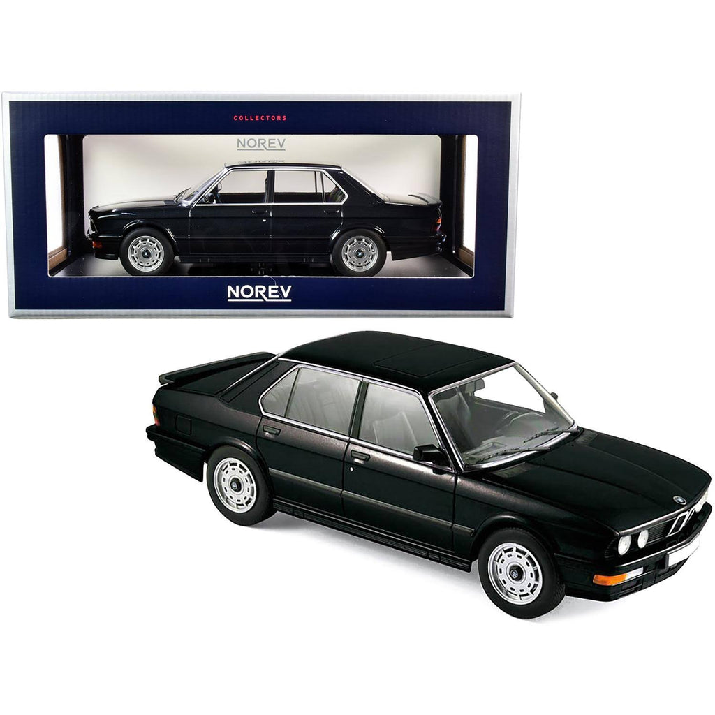 Black Metallic 1/18 Diecast Model Car Z74636