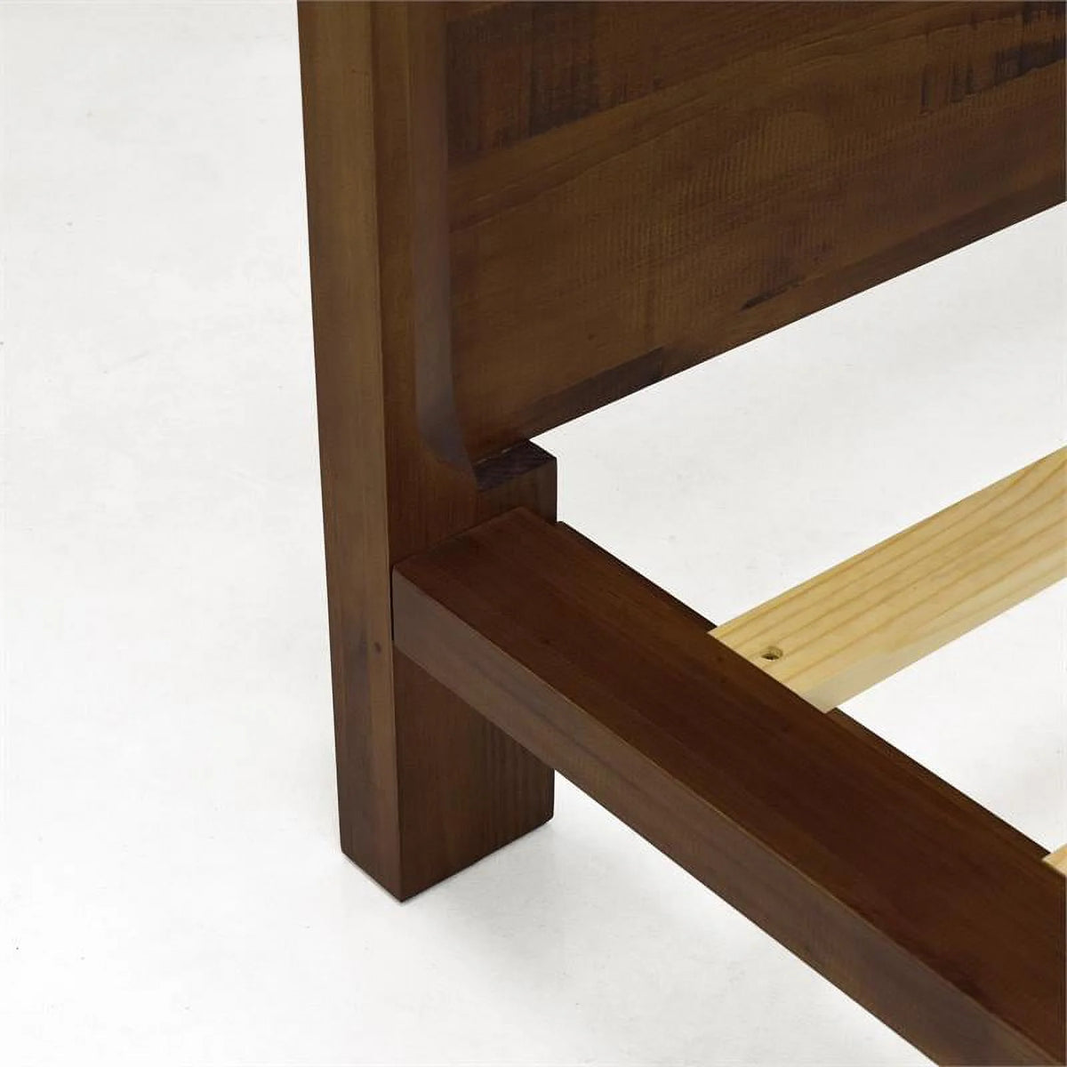 Queen Mocha Brown Wood Platform Bed D1049