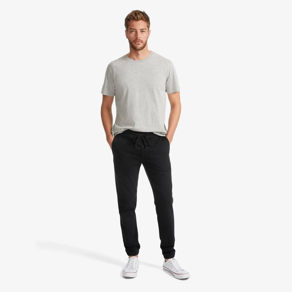Black Travel Pant A7047