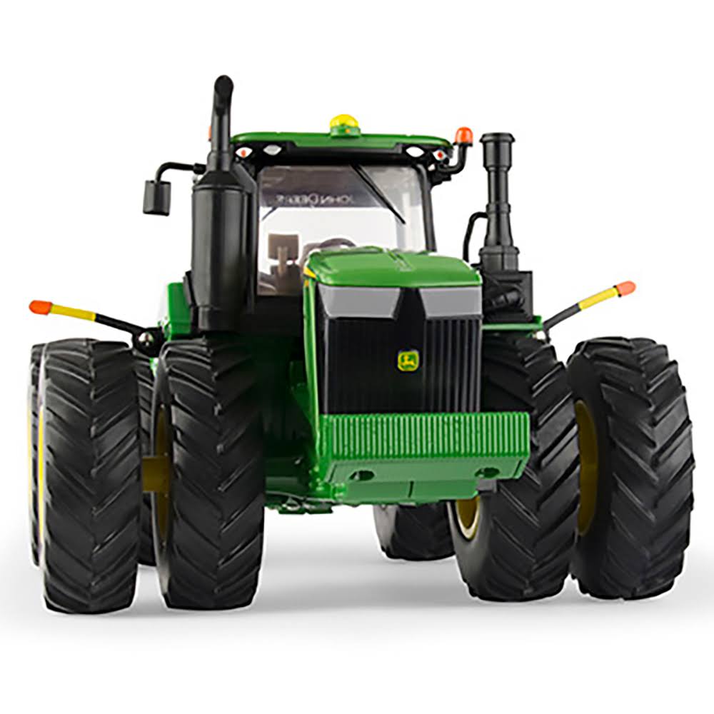 Toy Tractor 1:16 Scale M918381