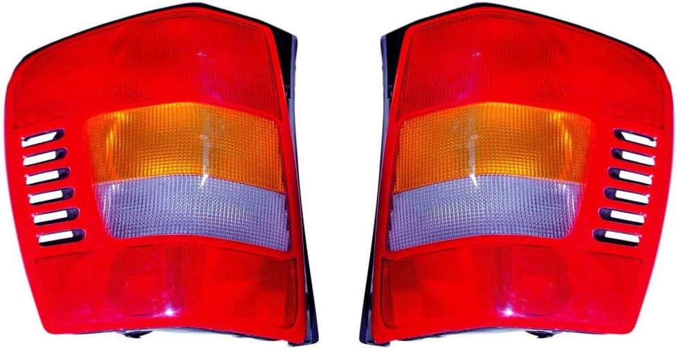 Jeep Grand Cherokee Tail Light Assembly Driver Side E54931