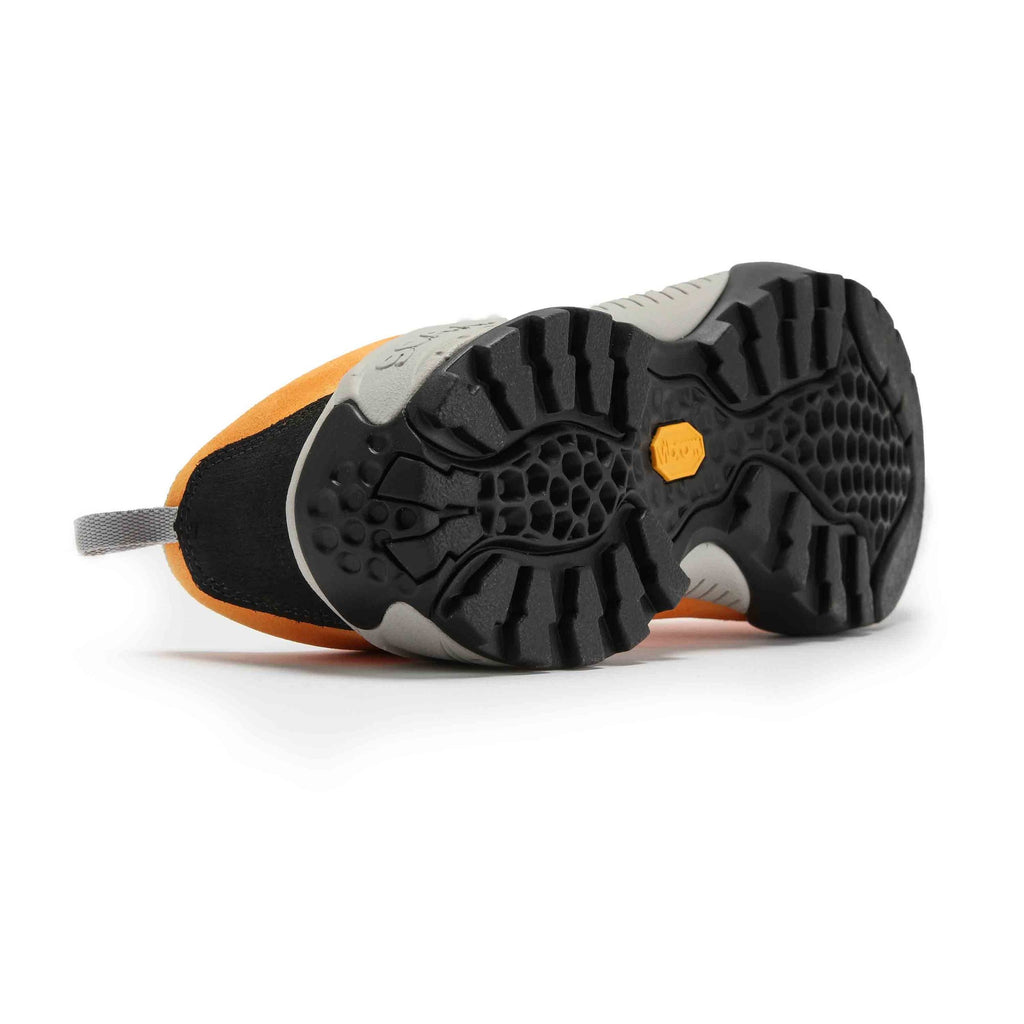 Orange Shoes R525786