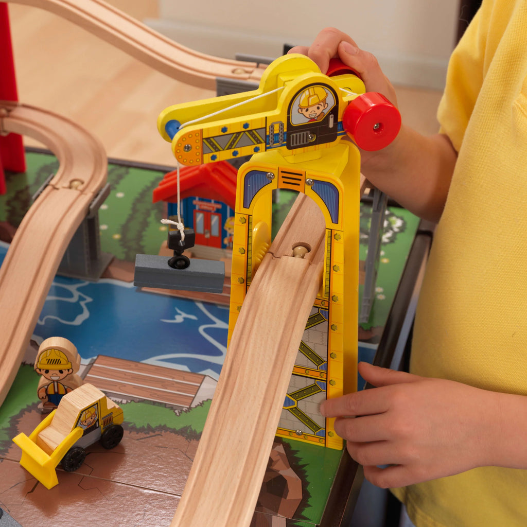 Wooden Train Set and Train Table with 100 Accessories Z951293