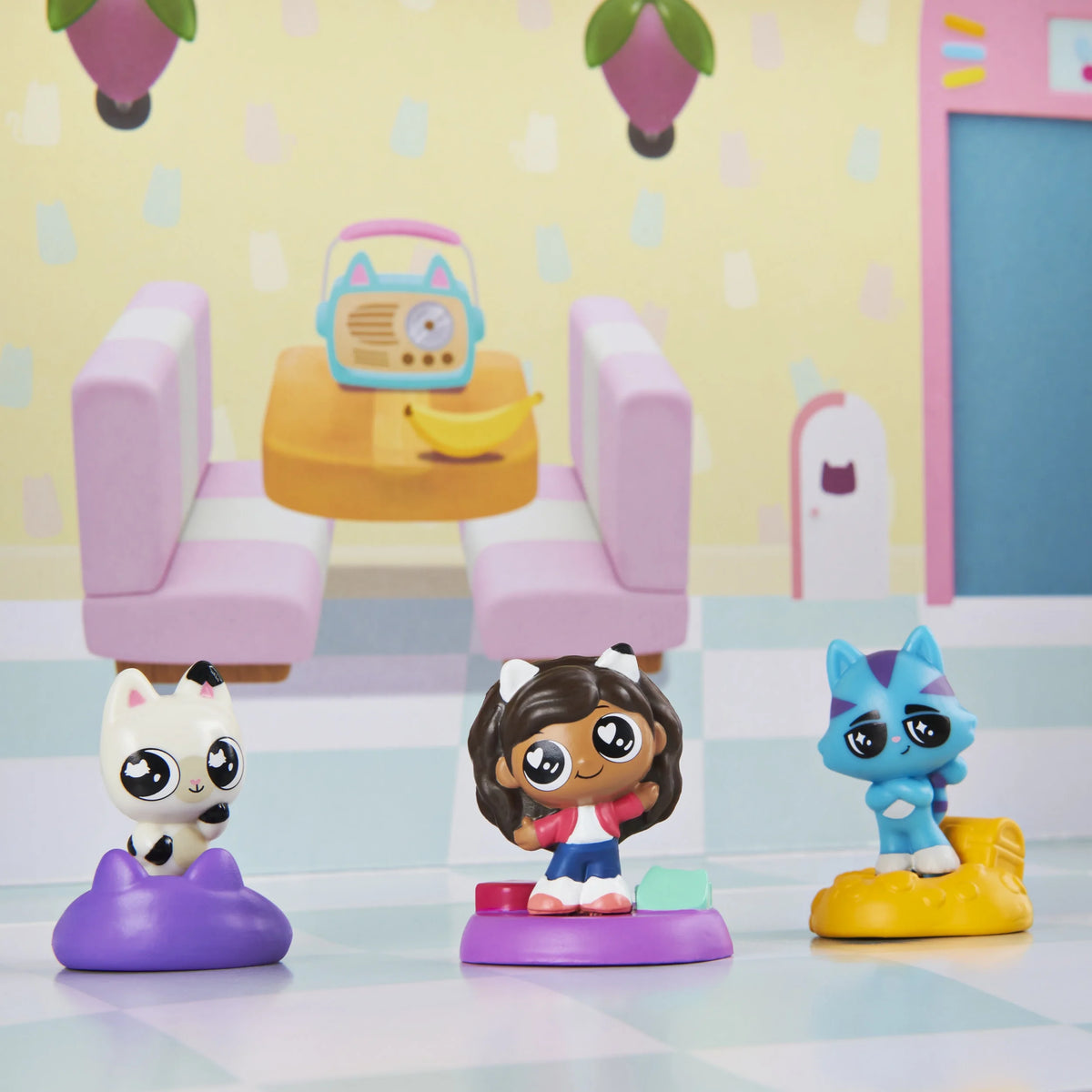 12-Pack Mini Figures Q88444