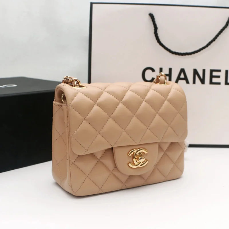 Lambskin Flap Bag V62505