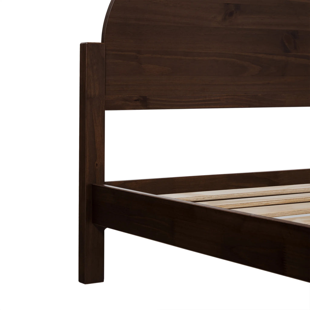 Solid Wood Queen Bed P92695