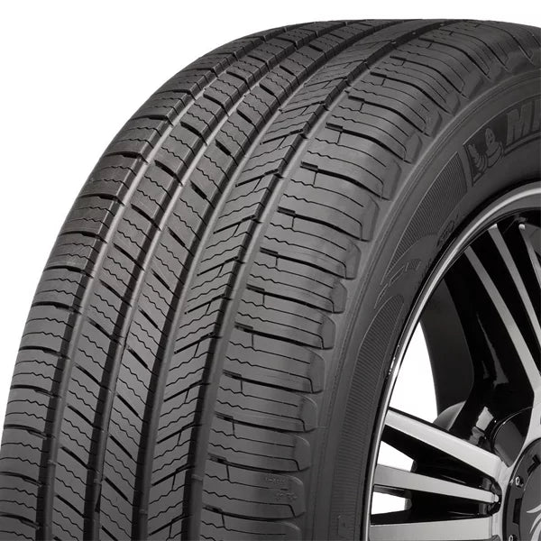 Set of 4 265/65R17 112T All Season Tires O395373