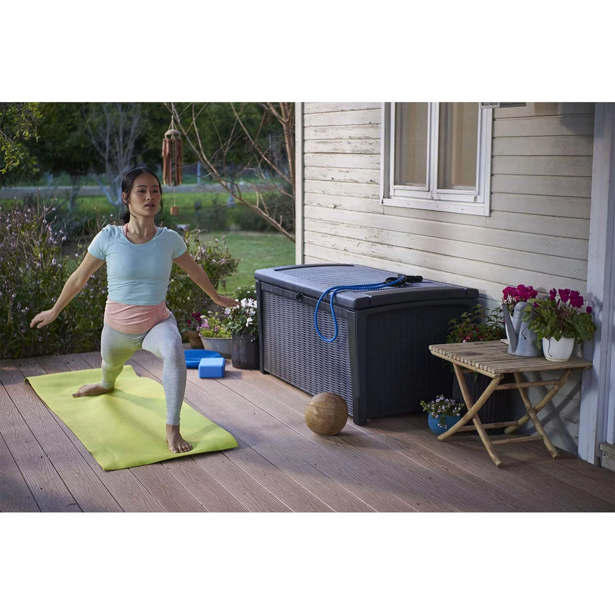 Grey 110 Gallon Plastic Outdoor Storage Deck Box Bench Q74084